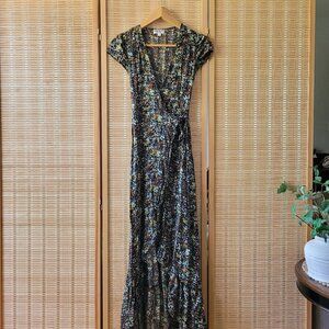 XIX PALMS Wrap Maxi Dress with Short Sleeves